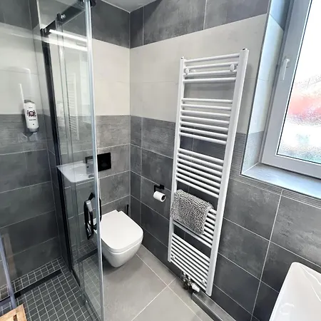 Wellness A Restaurace U Gigantu 4* 比尔森